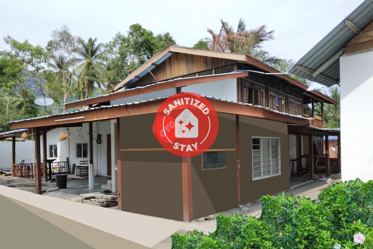 Oyo 90176 D'Cruz Sunrise Villa Pantai Cenang  Exterior foto